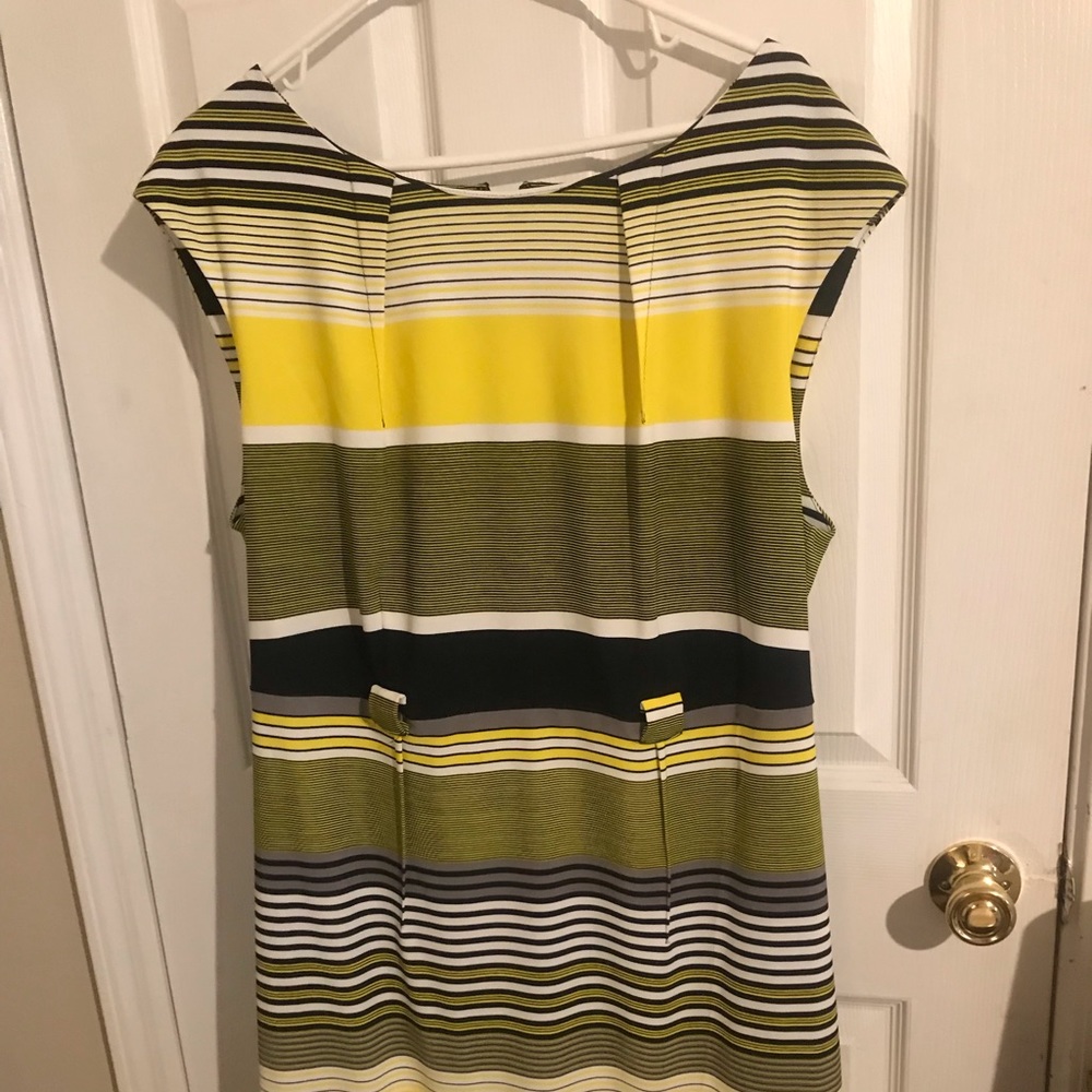 I LE Women Dress